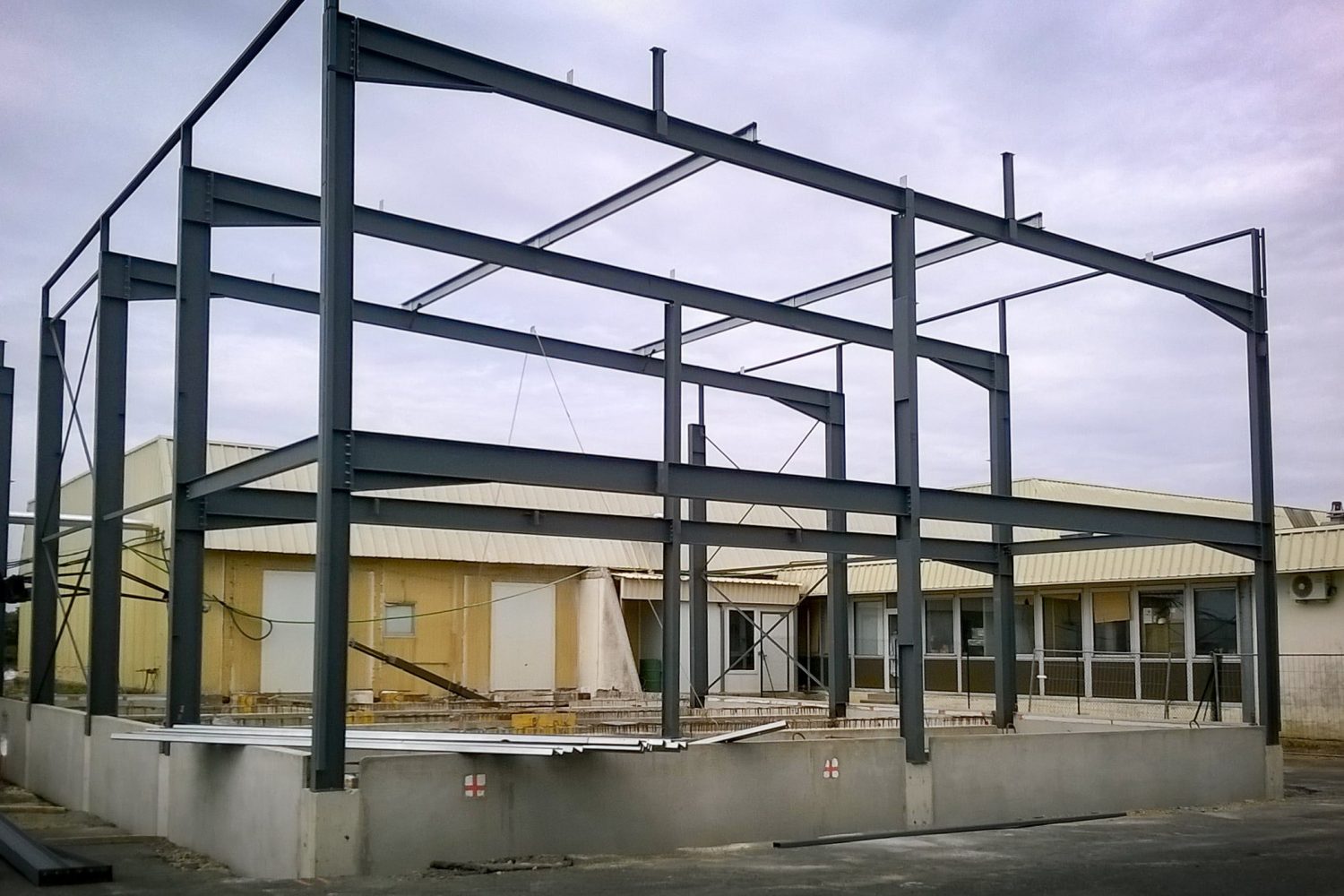 27082015-WP_20150827_002